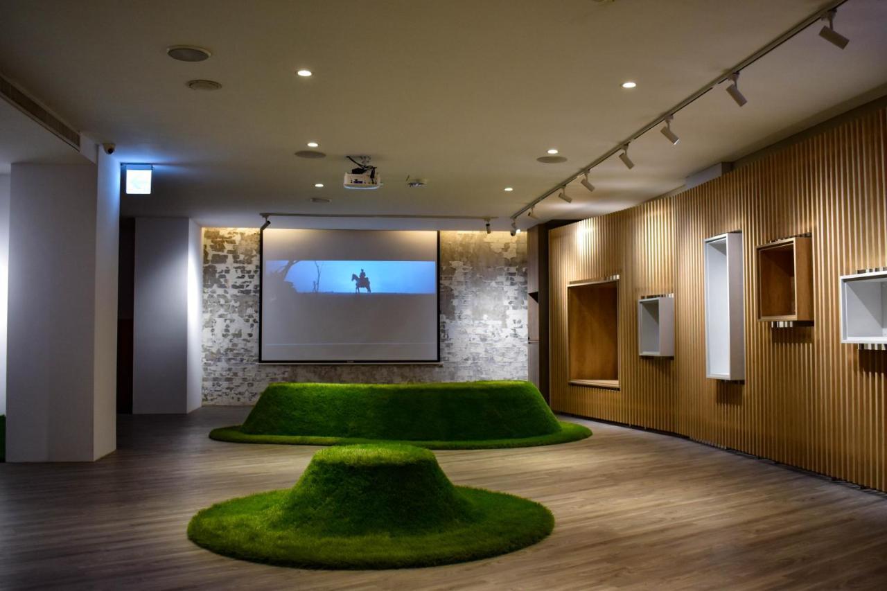 Talmud Business Hotel - Zhongshan Taichung Extérieur photo